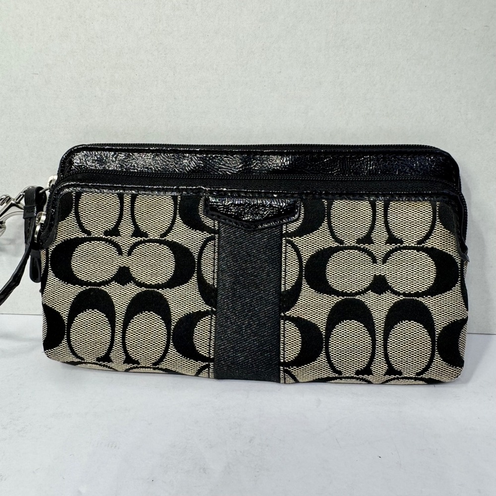 Coach Signature C Monogram Canvas Patent Leather‎ Zippered Wristlet Wallet Black